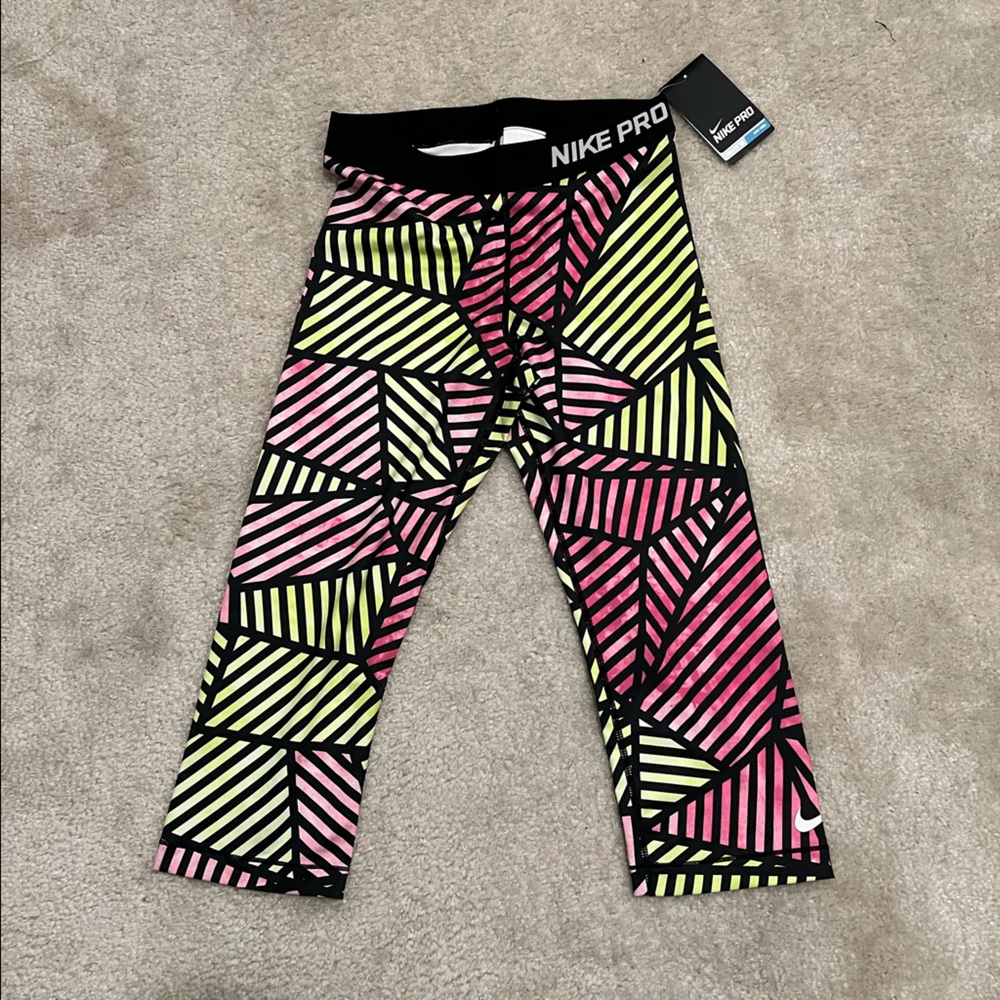 Nike Pro Dri-Fit Capris